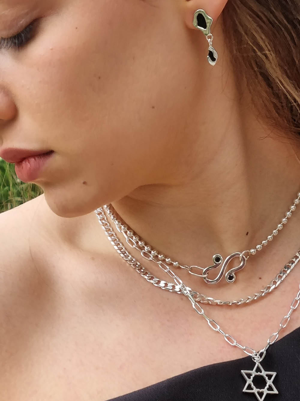 Star Of David With Hearts Necklace