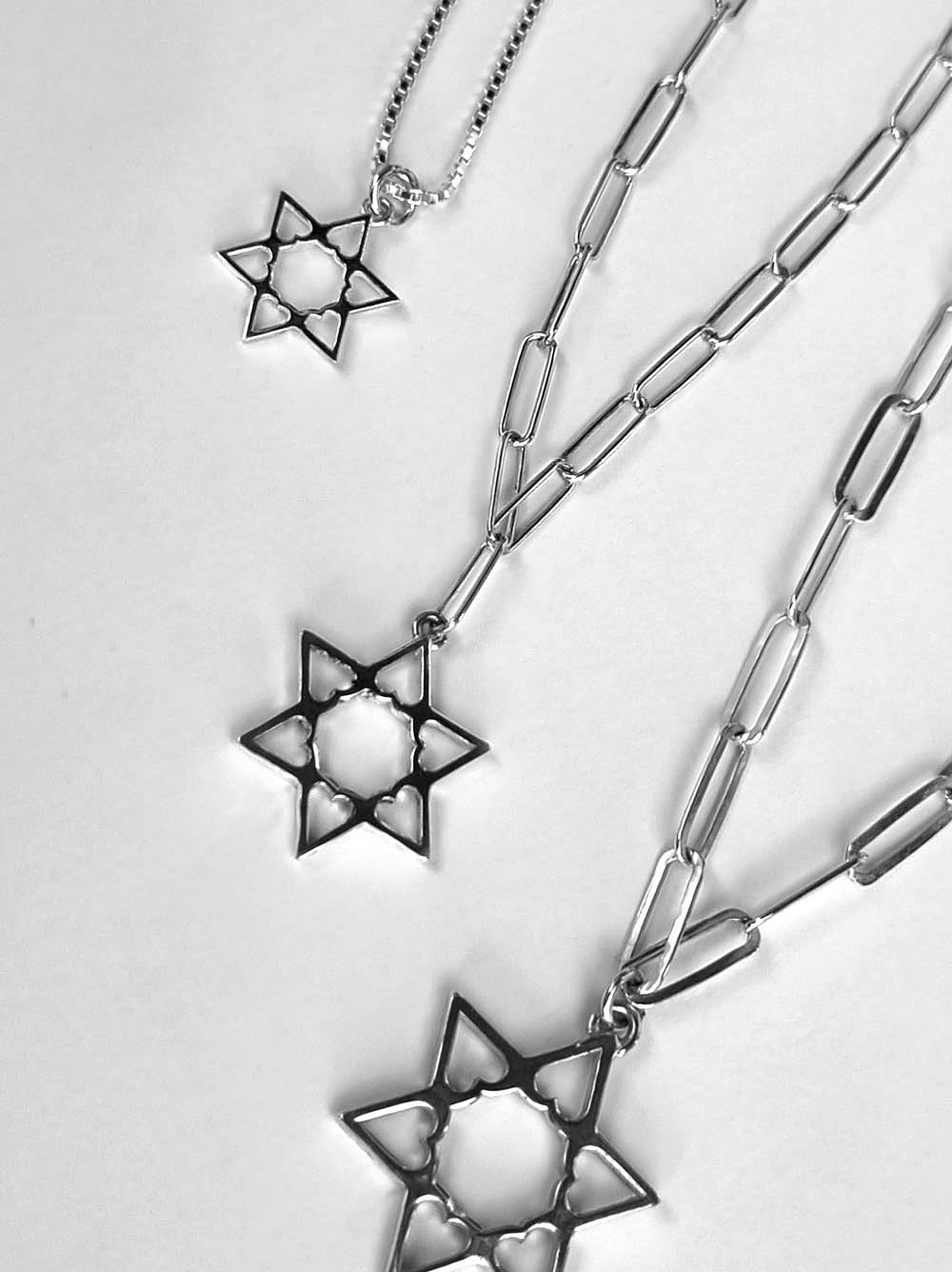 Star Of David With Hearts Necklace